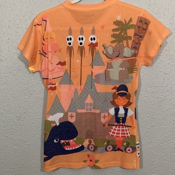 Disney Parks Disneyland Vtg Sign & Mickey Mouse Tee
Size M Rare Print - Picture 5 of 10
